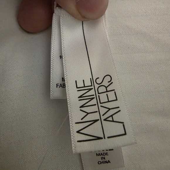 Tropical Leaf Print Shawl - Picture 4 of 4